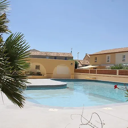 Jolie Bord De Acces Direct 빌라 *